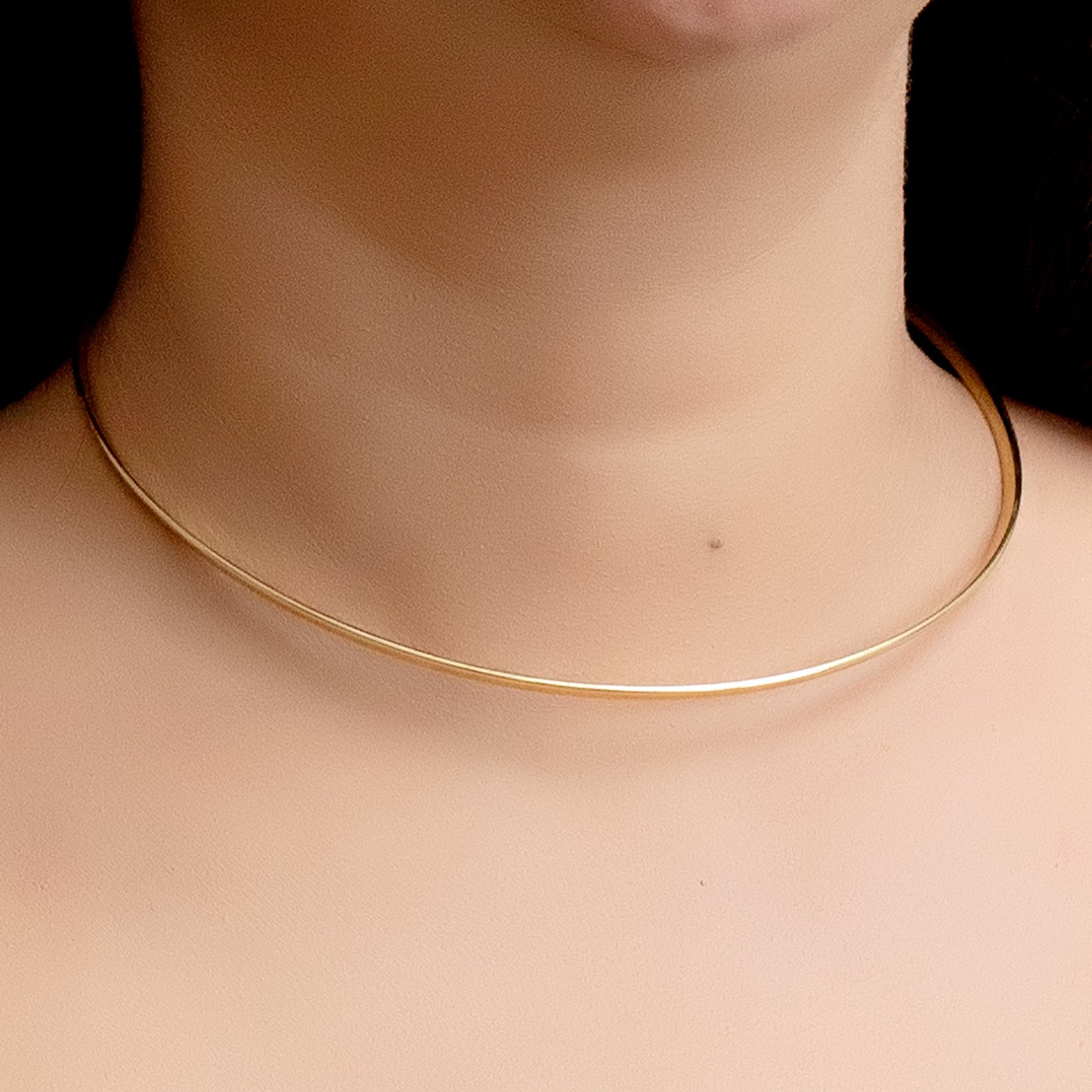 The Solis Linea Necklace-Gold