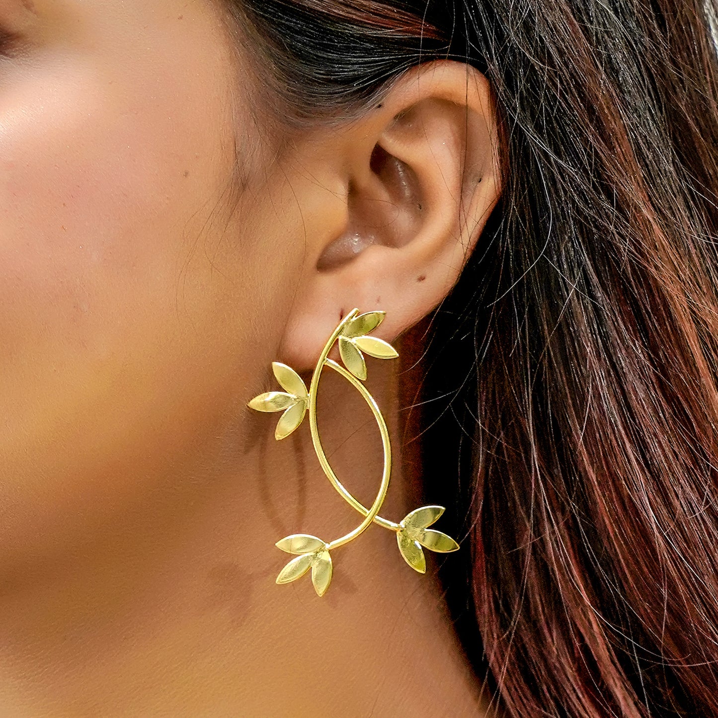 The Golden Vine Ear Climber