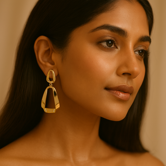 The Nova Frame Earringsn - Gold