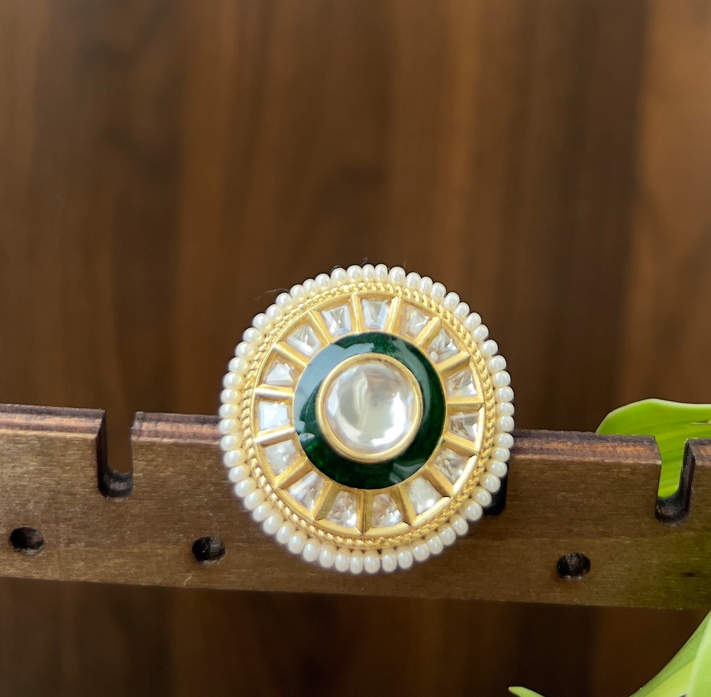 The Regal Emerald Kundan Ring