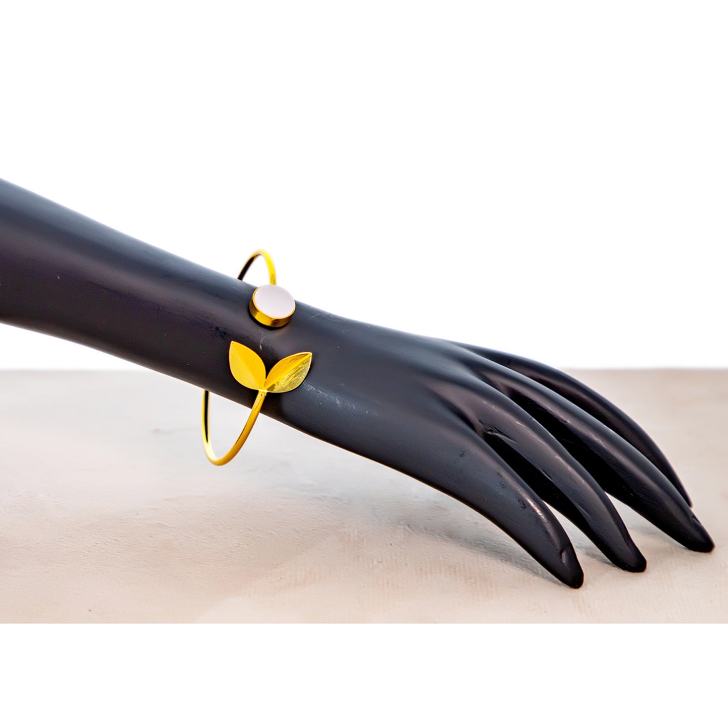 The Moonleaf Minimal Cuff