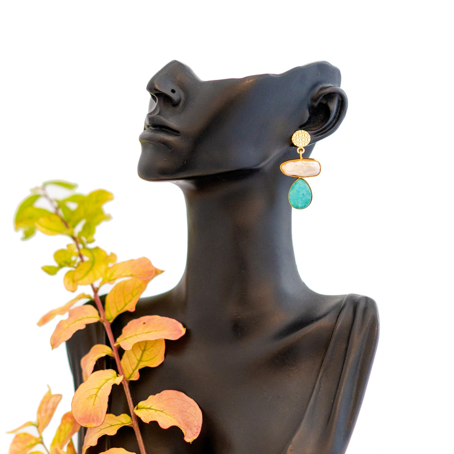 The Dewlight Charm Earring