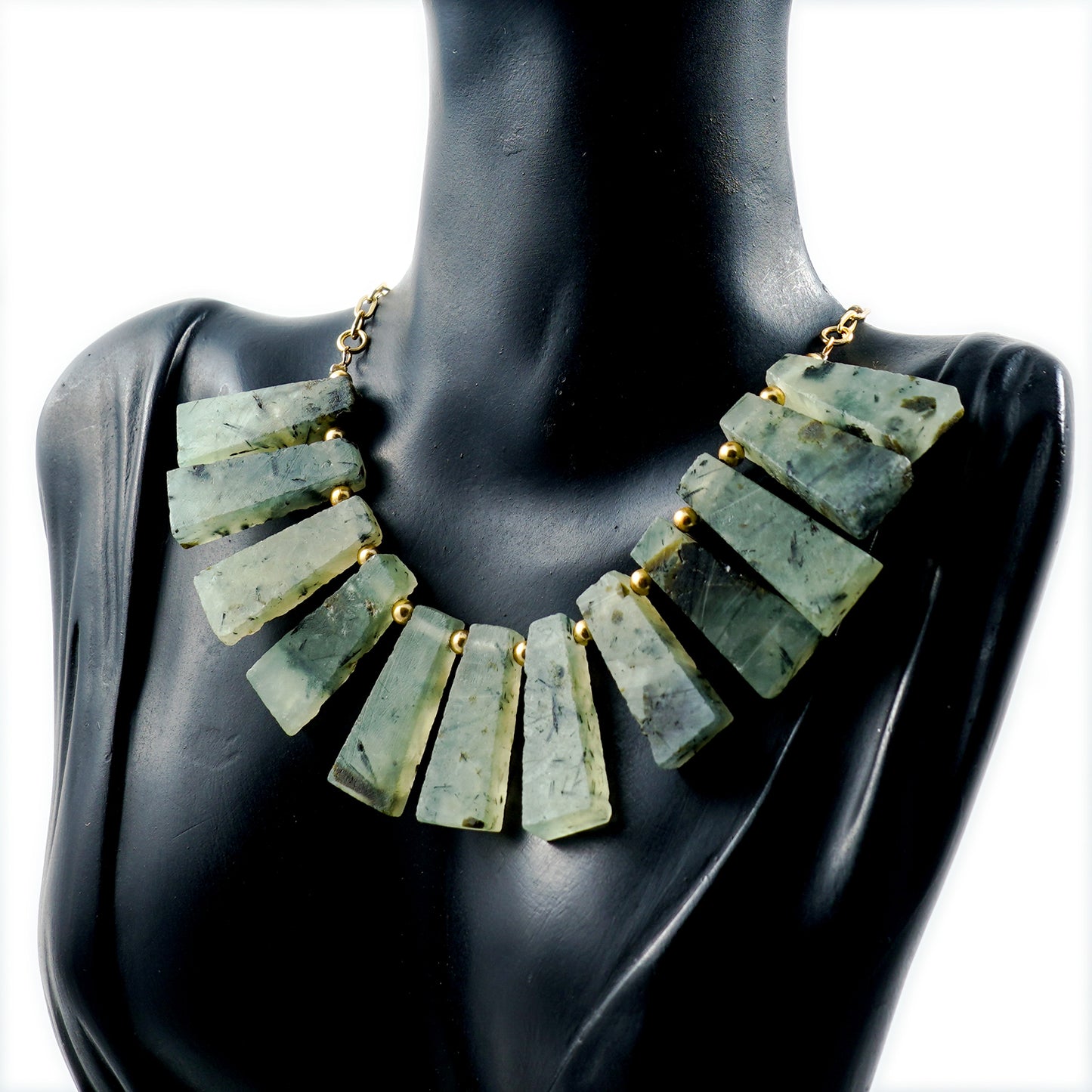 The Aranya Stone Slab Necklace